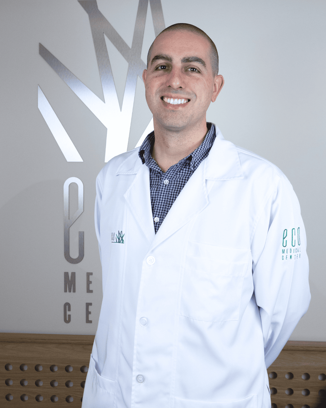 Dr. Felipe Scwab